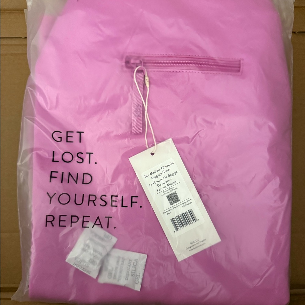 BEIS Berry Medium Check In Luggage Cover
